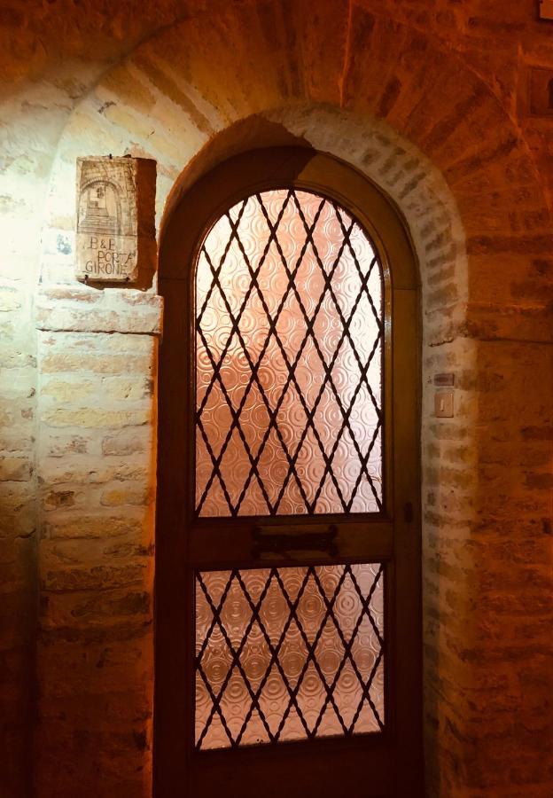 تشيفيتانوفا ألتا B&B Porta Girone المظهر الخارجي الصورة